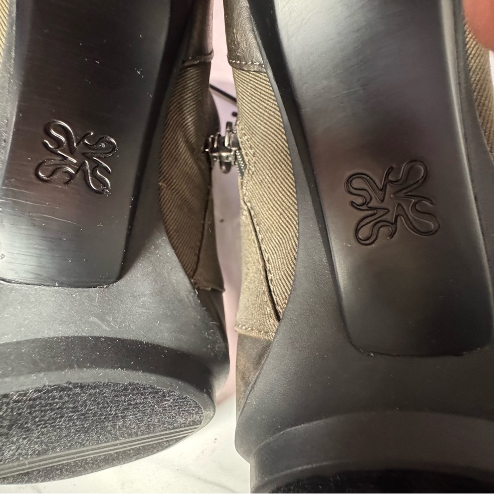 Chic & Elegant Vera Wang Lace-Up Peep-Toe High Heel Ankle Boots – Size 7.5M - Picture 14 of 17